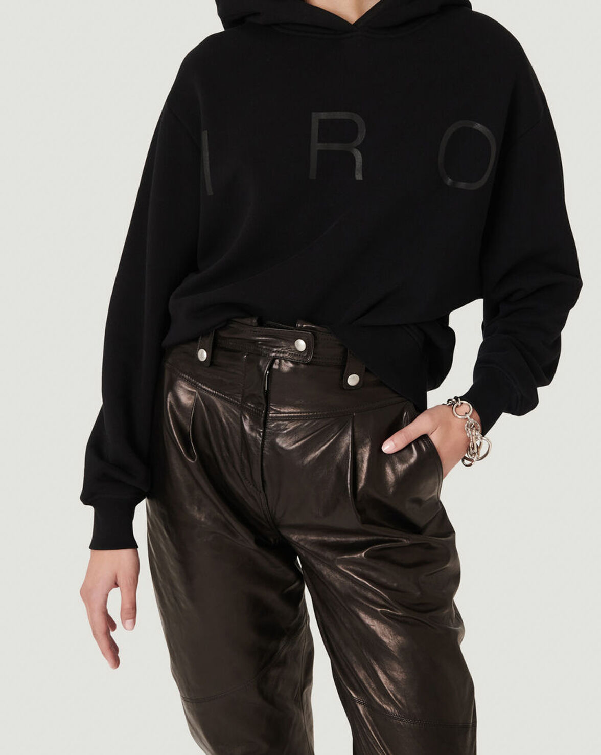YONOH OVERSIZED LOGO HOODIE image number null